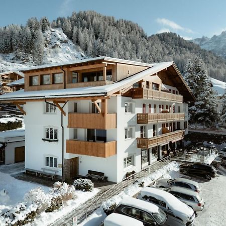Apartment Villa Stefania Selva di Val Gardena Exterior foto
